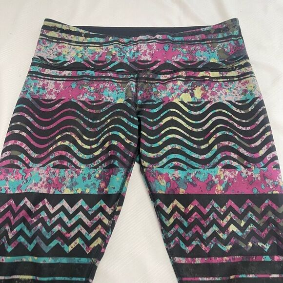 Lululemon Wanderlust Tribal Wander Onder Wunder Under Pants Size 12 - Picture 3 of 13